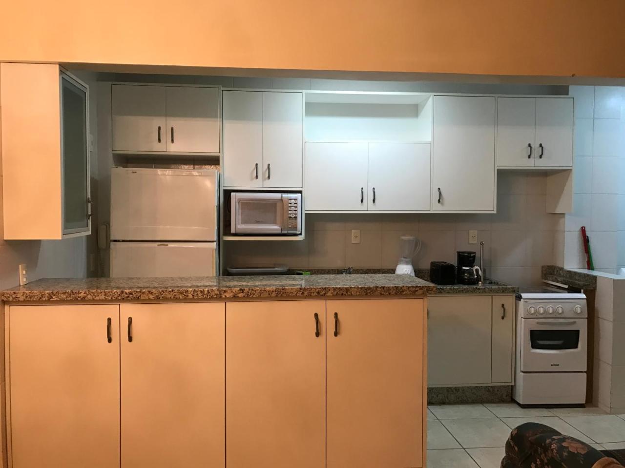 Imaculado A 20 Metros Da * Balneario Camboriu